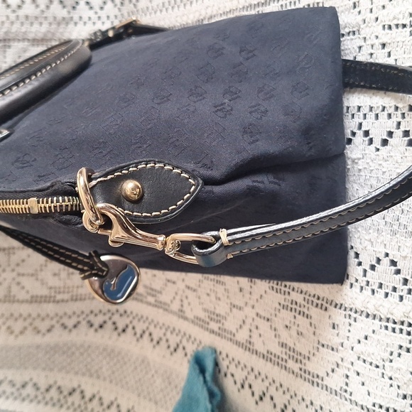 Dooney & Bourke Black Mini Signature  Satchel With Detachable Handbag - Picture 5 of 12